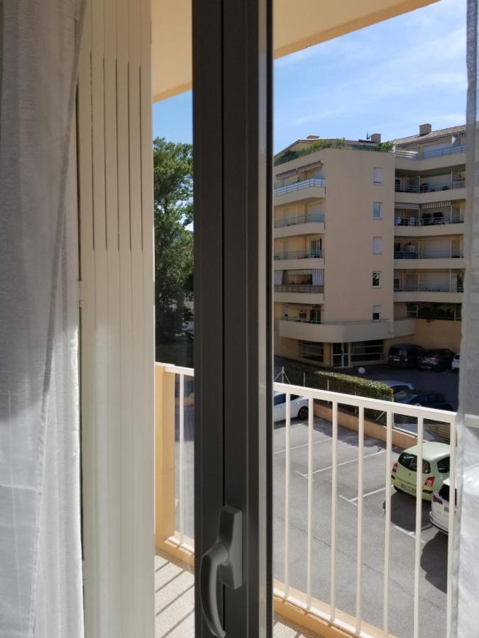 Appartement Terre Et Mer Ιέρ Εξωτερικό φωτογραφία